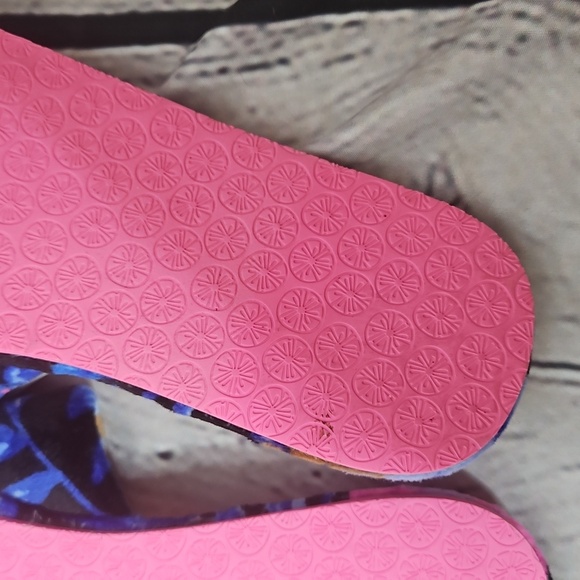 Lilly Pulitzer Maritime Velour Slippers in Onyx Earned Stripes Size 5/6 - Picture 4 of 8